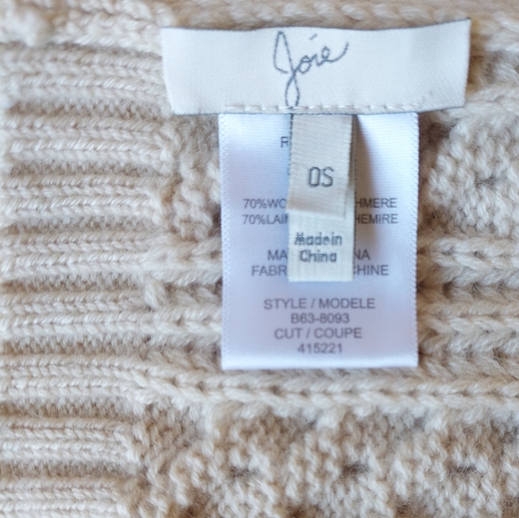 Joie cashmere / wool blend knit hat. - Picture 6 of 11
